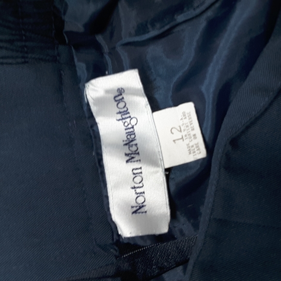 Norton McNaughton skirt - Picture 3 of 3